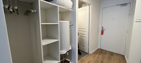 Estudio en Valence, France No. 273295 5