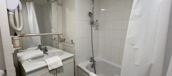 Estudio en Valence, France No. 273295 4