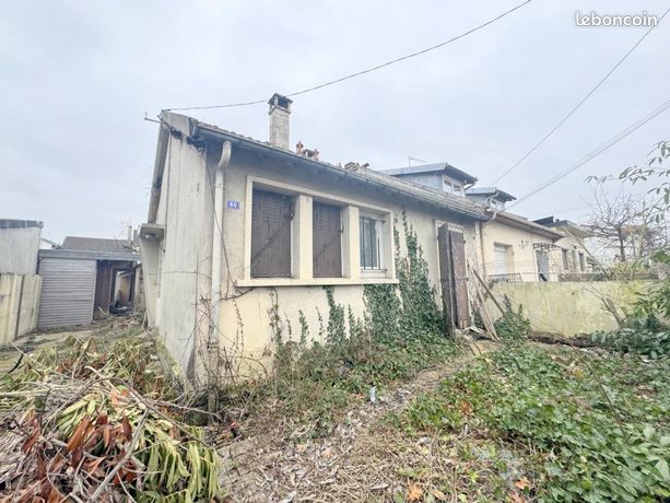 2 Schlafzimmer Haus in Le Blanc-Mesnil, France, Nr. 311201