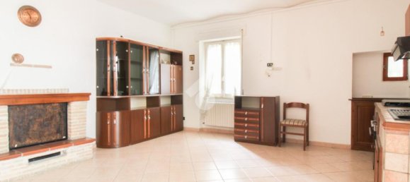 Дом с 2 спальнями в Лорето Апрутино, Италия № 320776 3