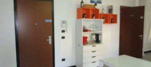 5-Zimmer Gewerbliche Immobilie in Besana in Brianza, Italy, Nr. 351350 11