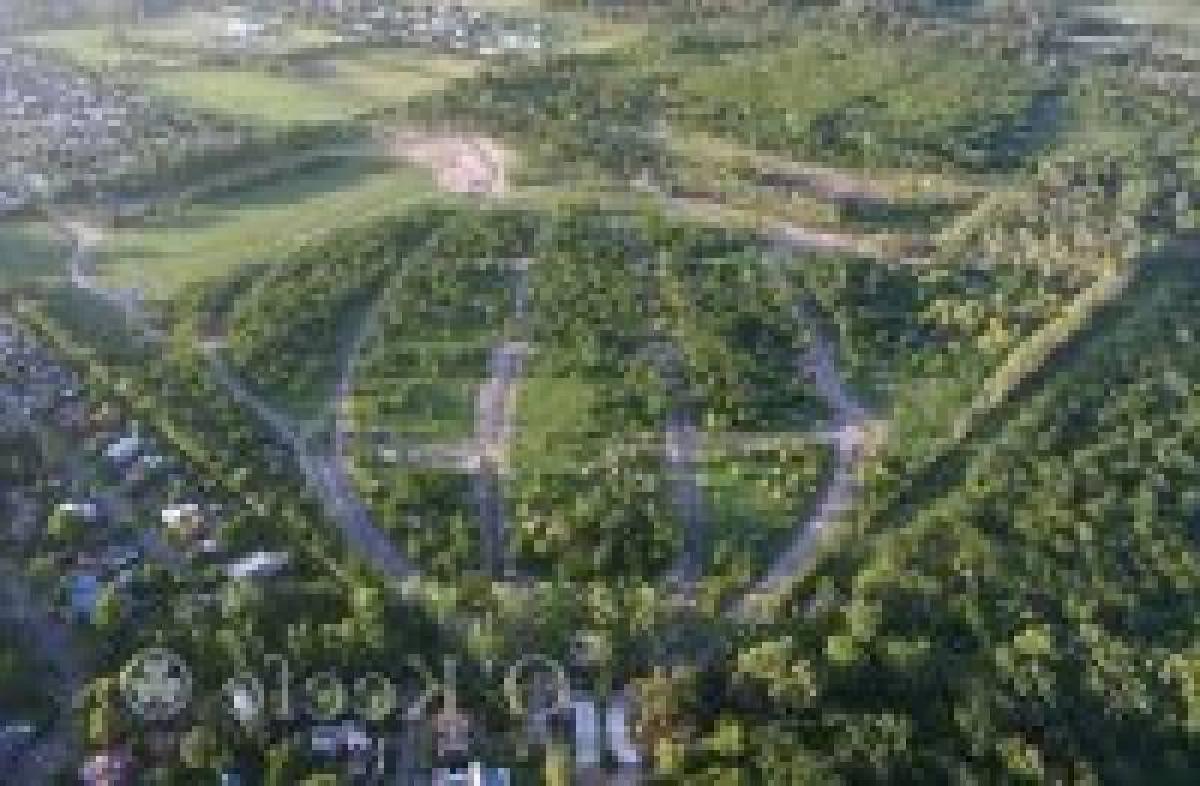 Grundstück in Berazategui, Argentina, Nr. 40504