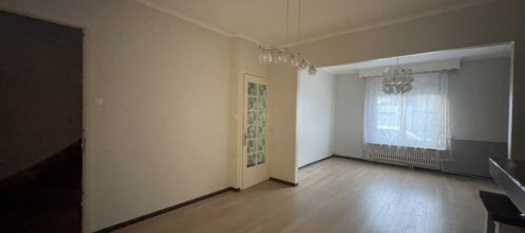 3 bedrooms House in Valenciennes, France No. 262932 2