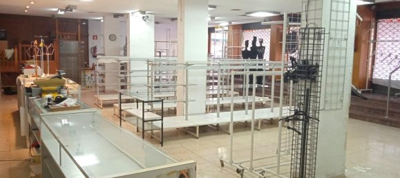 252m² Commercial property in Llucmajor, Spain No. 136737 3