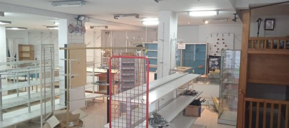 252m² Commercial property in Llucmajor, Spain No. 136737 6