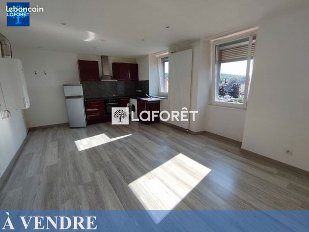 1 bedroom Apartment in Valdoie, France No. 358860