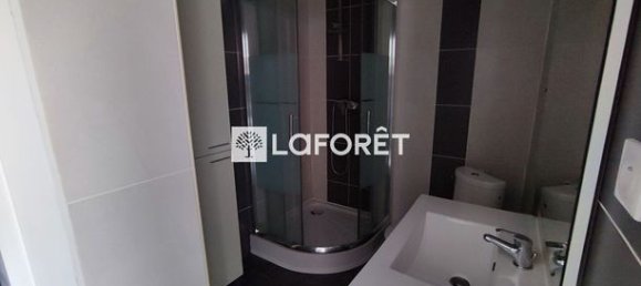 1 bedroom Apartment in Valdoie, France No. 358860 4