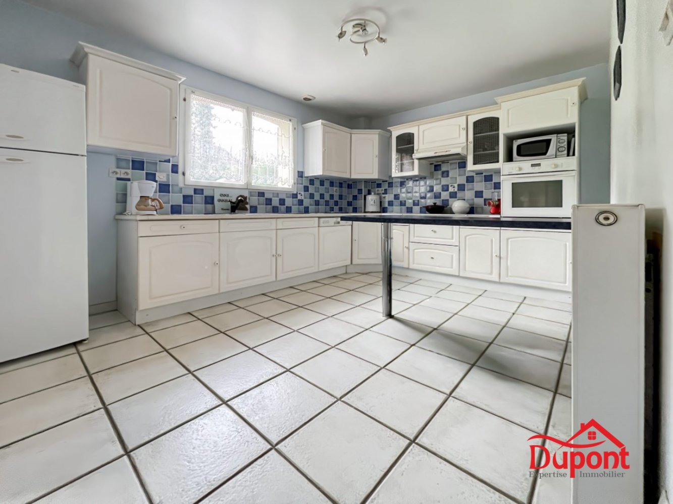 3 chambres Villa à Saint-Quentin, France No. 222070