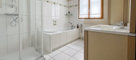 3 chambres Villa à Saint-Quentin, France No. 222070 4
