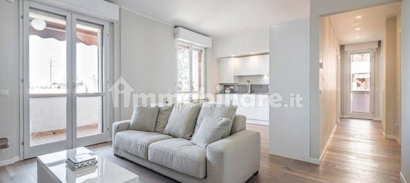 3 bedrooms Apartment in Chivasso, Italy No. 375450 7