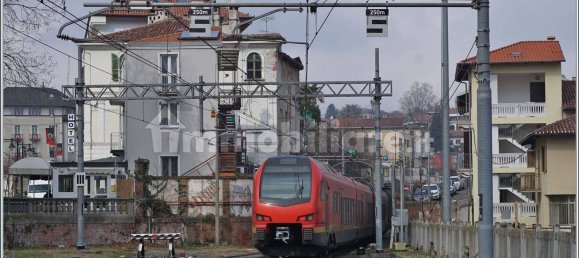 3 bedrooms Apartment in Chivasso, Italy No. 375450 8