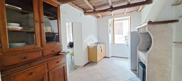 Apartamento de 2 dormitorios en Carbognano, Italy No. 331846 10