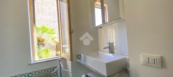 Apartamento de 2 dormitorios en Carbognano, Italy No. 331846 37