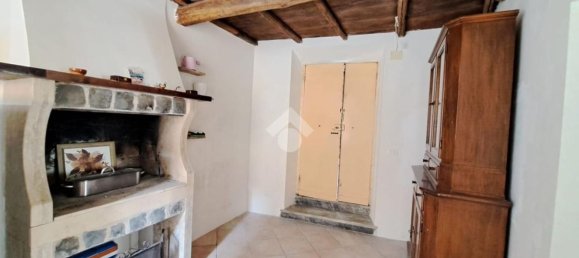 Apartamento de 2 dormitorios en Carbognano, Italy No. 331846 9