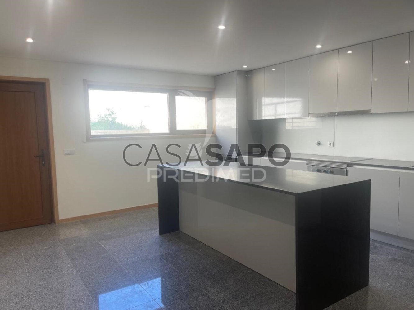 4 bedrooms House in Quarteira, Portugal No. 202407