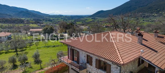 4 Schlafzimmer Villa in Stroncone, Italy, Nr. 68628 6