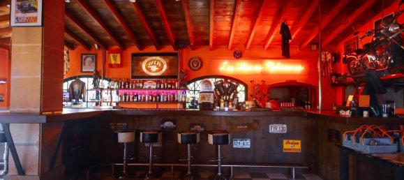 868m² Commercial property in Algaida, Spain No. 155351 17