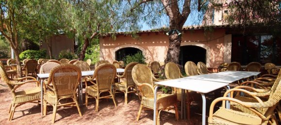 868m² Commercial property in Algaida, Spain No. 155351 3