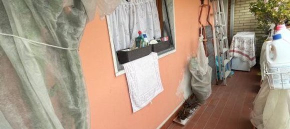 4 rooms Apartment in Carrara, Italy No. 27386 11