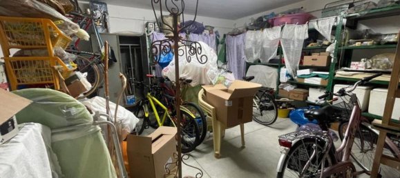 4 rooms Apartment in Carrara, Italy No. 27386 14