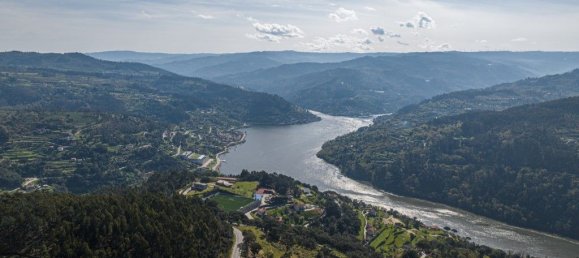 916m² Land in Marco de Canaveses, Portugal No. 48360 15