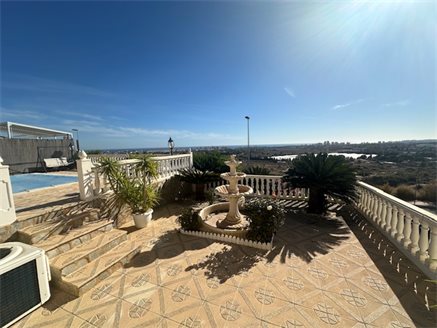 3 chambres Villa à El Campello, Spain No. 47147