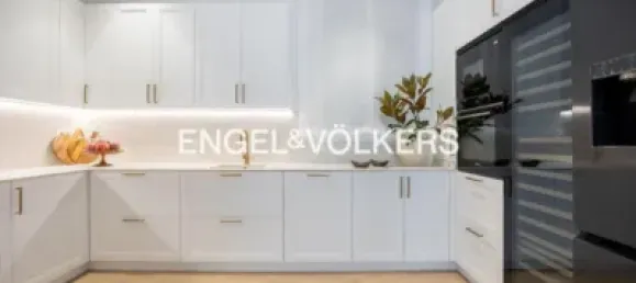 4 bedrooms Commercial property in Madrid, Spain No. 176773 2