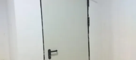 Propiedad comercial en València, Spain 141 m² No. 174223 8