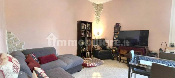 2 Schlafzimmer Wohnung in Empoli, Italy, Nr. 274540 3