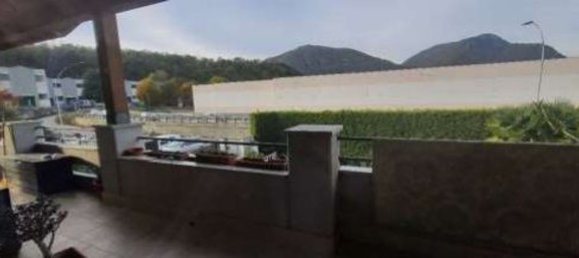 4 rooms House in Arcisate, Italy No. 8431 9