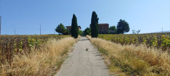 Casa de 15 divisões em Montefalco, Italy N.º 73913 15