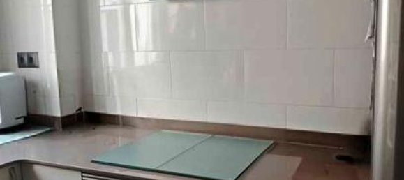 3 bedrooms Apartment in Valencia, Spain No. 182479 4