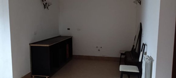 Casa de 4 divisões em Capena, Italy N.º 44085 85