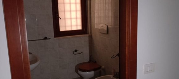 Casa de 4 divisões em Capena, Italy N.º 44085 88