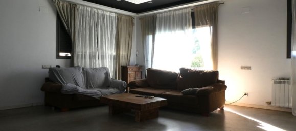 4 bedrooms House in Montornes Del Valles, Spain No. 172088 4