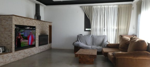 4 bedrooms House in Montornes Del Valles, Spain No. 172088 2