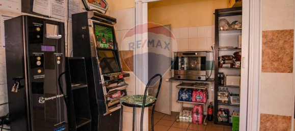 2 rooms Commercial property in Ferrara, Italy No. 143103 14