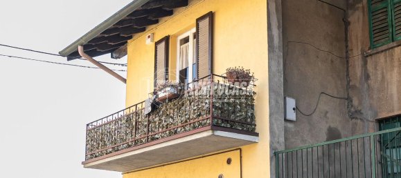 4غرفة منزل في Inverigo, Italy رقم 38685 3