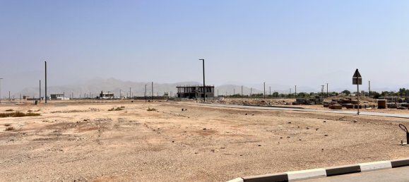 Terreno en Al Mairid, UAE 900 m² No. 107272 10