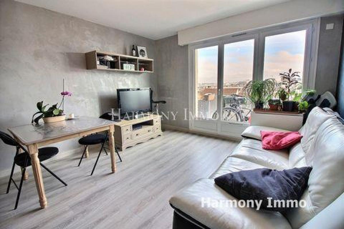 2 bedrooms Condo in Antony, France No. 34610