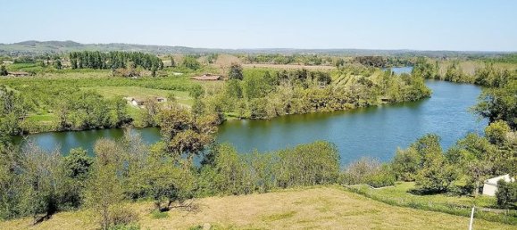 4 bedrooms House in Sainte-Livrade-sur-Lot, France No. 307645 2