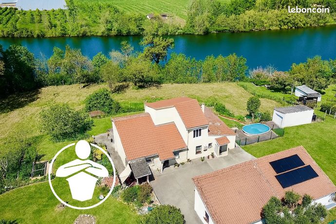 4 bedrooms House in Sainte-Livrade-sur-Lot, France No. 307645