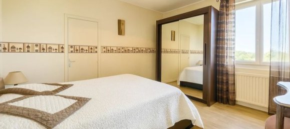 4 bedrooms House in Sainte-Livrade-sur-Lot, France No. 307645 14