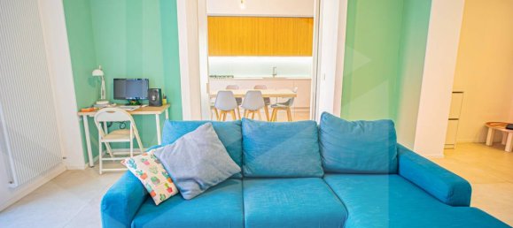 3 rooms Apartment in Bari, Italy No. 29340 5