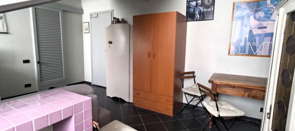 1 bedroom Apartment in Turin, Italy No. 363575 6