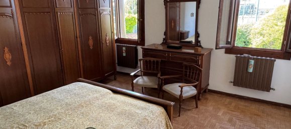 6 rooms House in Fiesso Umbertiano, Italy No. 301521 22