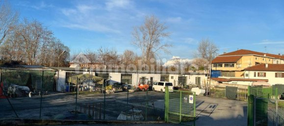 3-Zimmer Gewerbliche Immobilie in Pinerolo, Italy, Nr. 69233 5