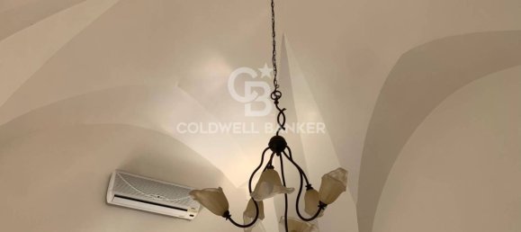 2 rooms Commercial property in Aradeo, Italy No. 114621 5