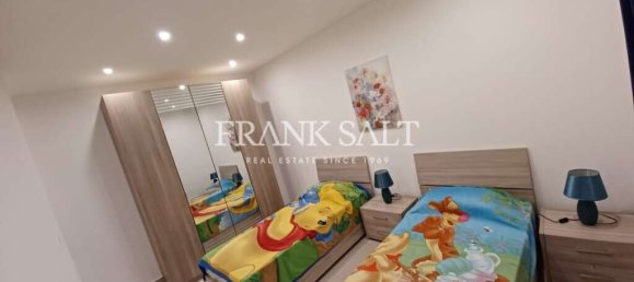 3 bedrooms Apartment in Zabbar, Malta No. 4674 9