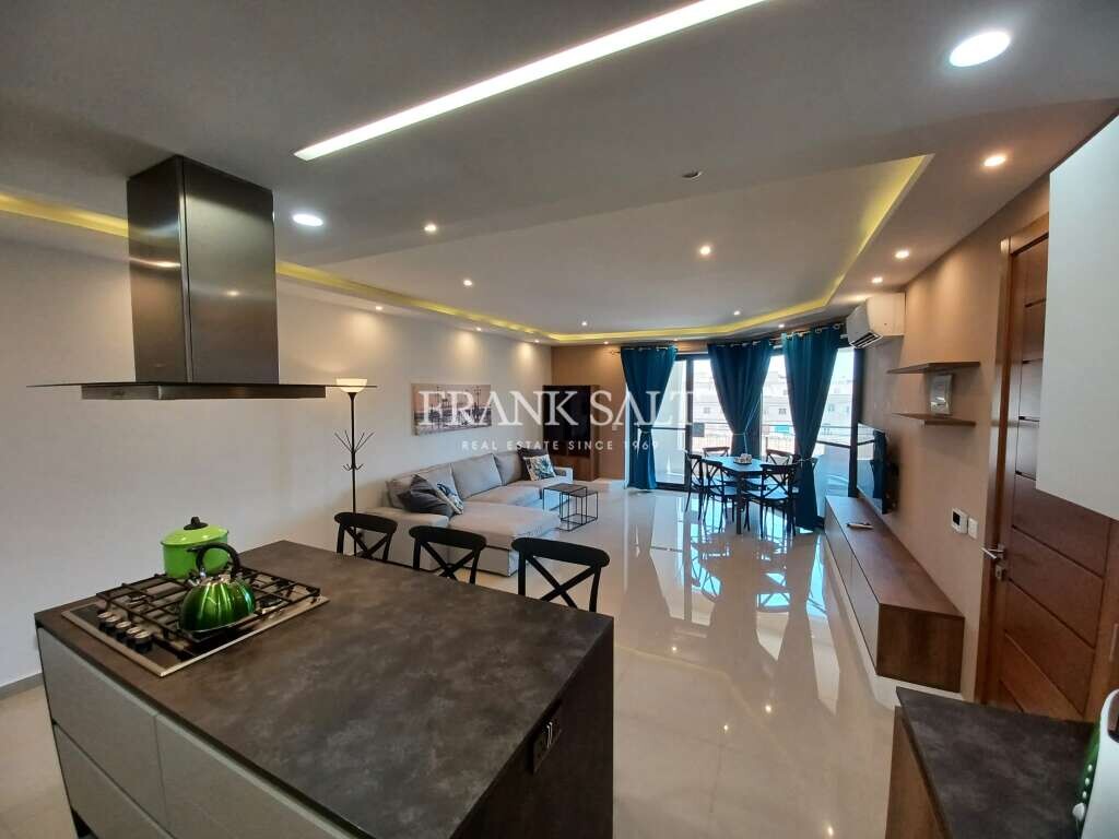 3 bedrooms Apartment in Zabbar, Malta No. 4674